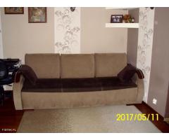 sofa rozkładana, 140x200 drewniane podłokietniki / Wrocław